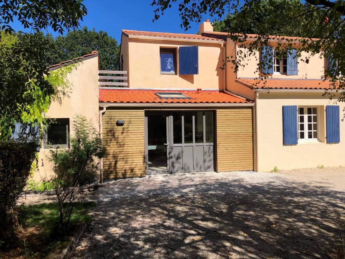 Maison Charmante Avec Piscine Privee A Saint-Georges-De-Pointindouxc Eksteriør bilde
